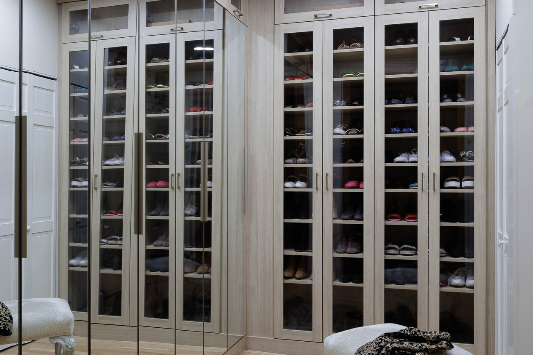 6 Ideas To Take Your Closet From Basic To Luxurious 9