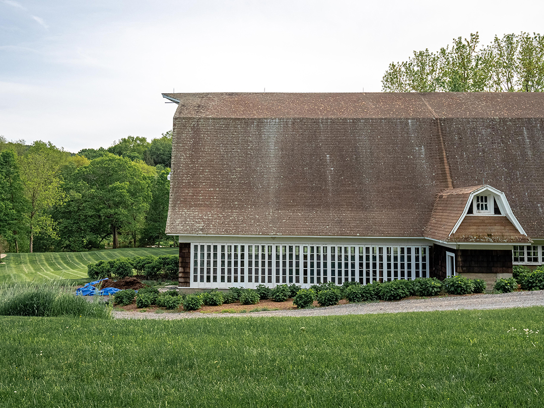 Heiress Beverly Kerzners Hudson Valley Paradise Hits The Market For 25m 461 Silvernails Road Pine Plains Ny 54