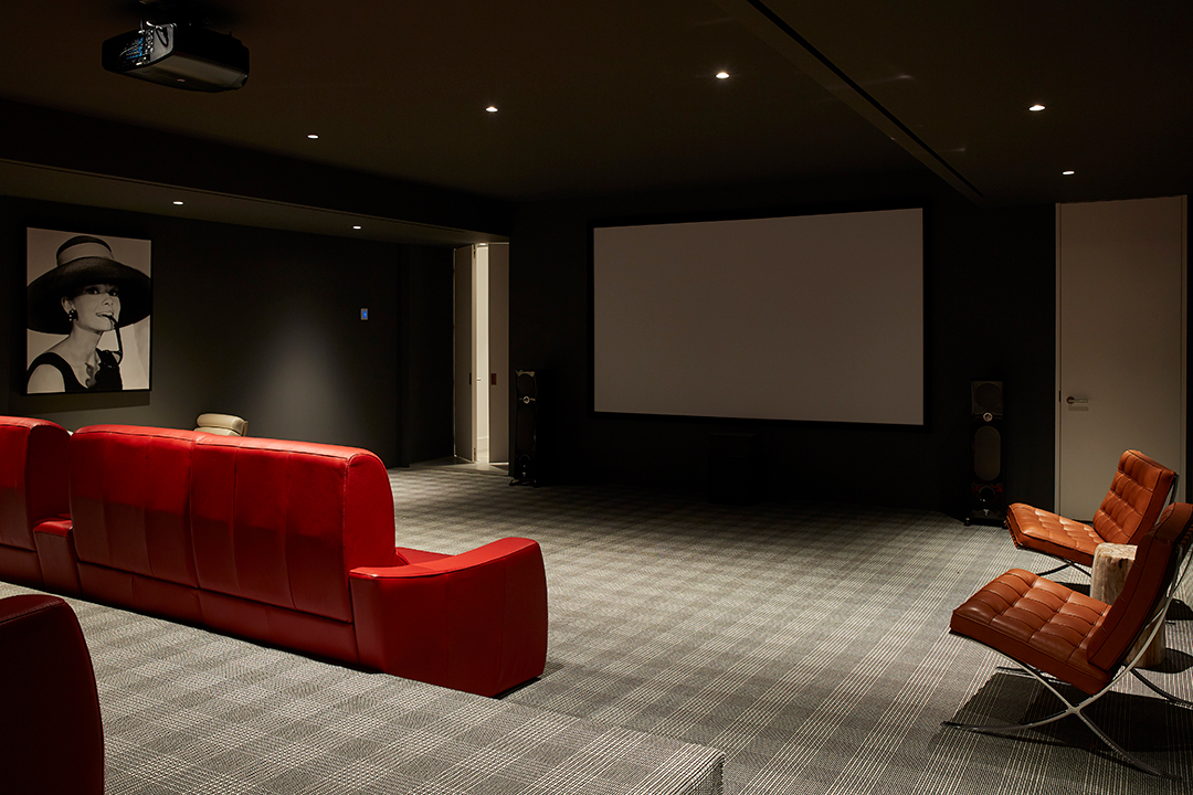 Wainscott Modern Masterpiece Once Featured In Succession Looks For 55m 115beachlane Theatre