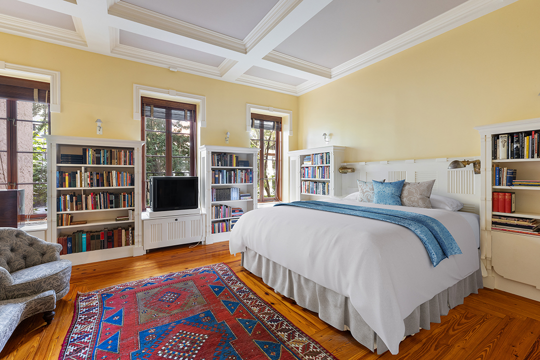 Late Broadway Icon Stephen Sondheims Longtime Nyc Townhouse Is Up For Sale P