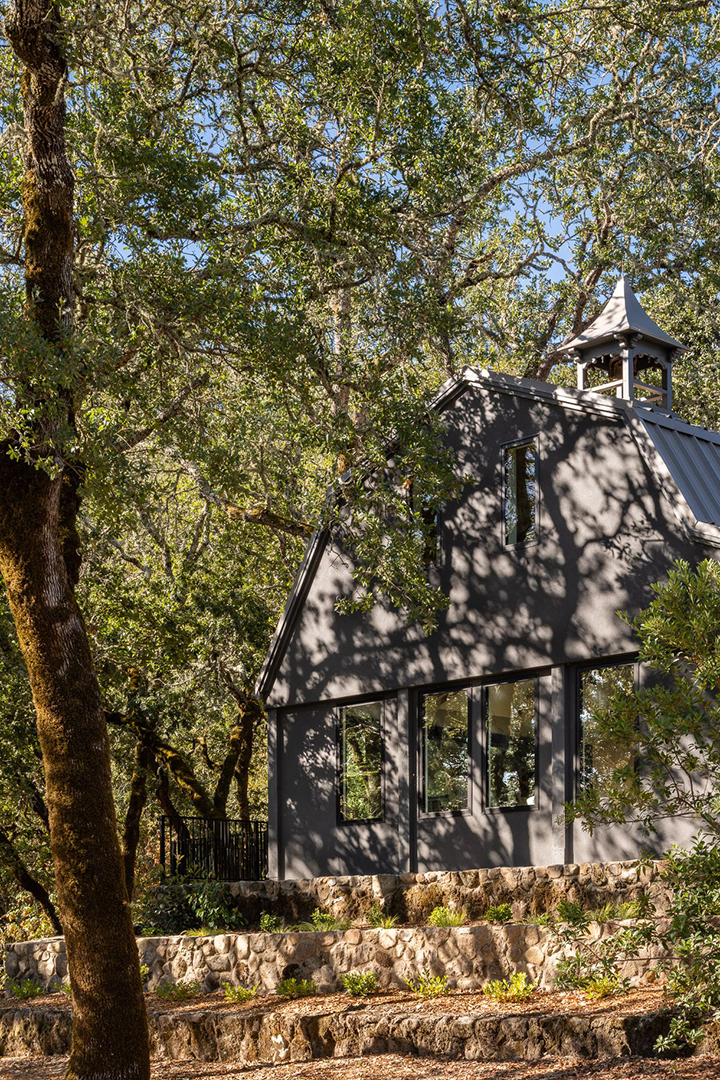 Take A Tour Of The Grounds Of This Napa Valley Compound Priced At 18m S