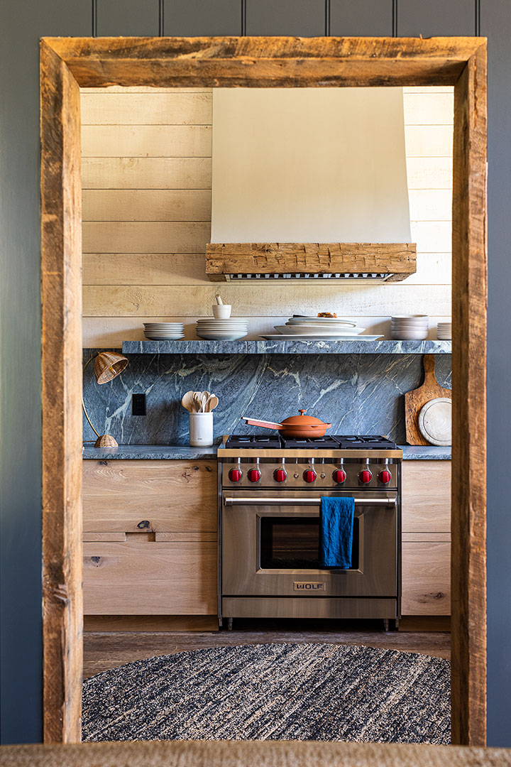 9 Projectnantucket Photo By Julie Bidwell Kitchen