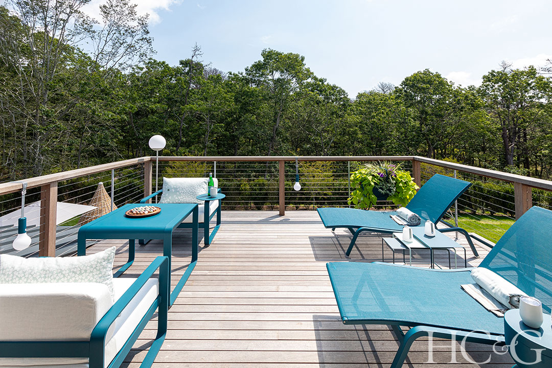 Hcg 2023 Sarahregan Seagreen Upperporch