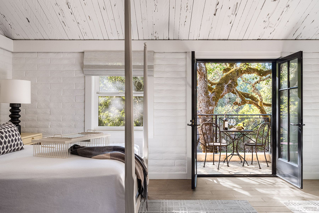Take A Tour Of The Grounds Of This Napa Valley Compound Priced At 18m R