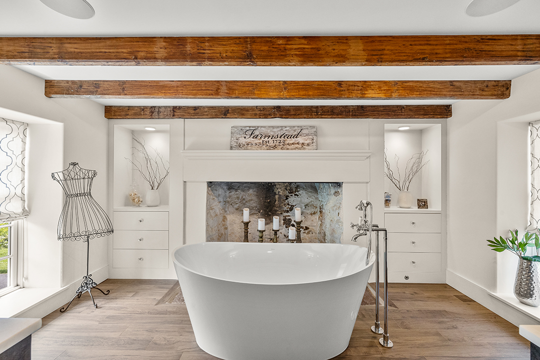 Explore A Reimagined Pennsylvania Home Dating Back To The 1700s 028