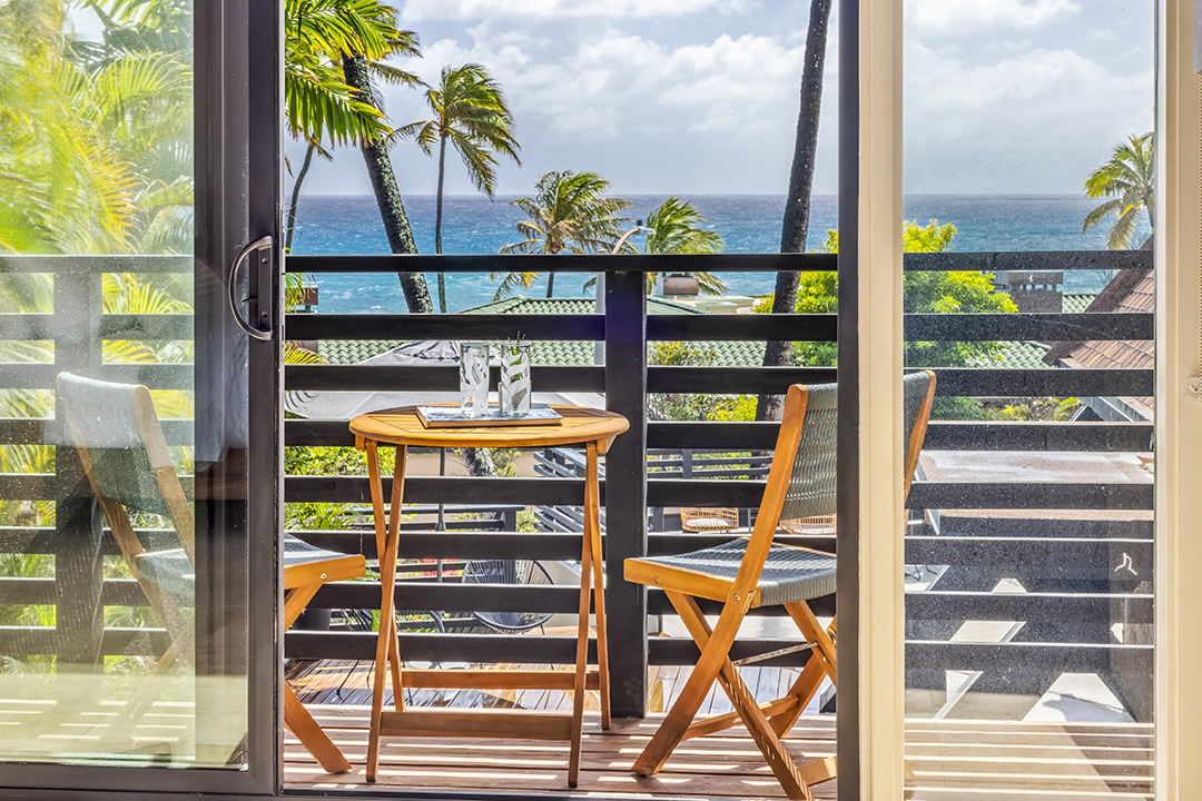 A Movie Producer And Interior Designers Transformed Hawaii Haven Is Now Up For Grabs 360 D