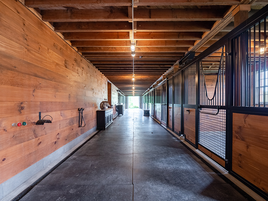 Heiress Beverly Kerzners Hudson Valley Paradise Hits The Market For 25m 461 Silvernails Road Pine Plains Ny 46