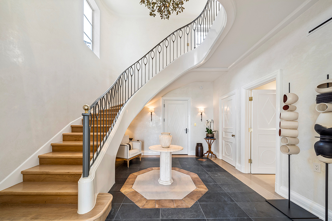 Tory Burch Co Founders Sophisticated Miami Manor Hits The Market For 49m N