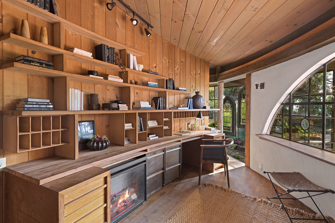 Late Architect Harry Gesners Own Malibu Home Named Sandcastle Wants 22 5m H