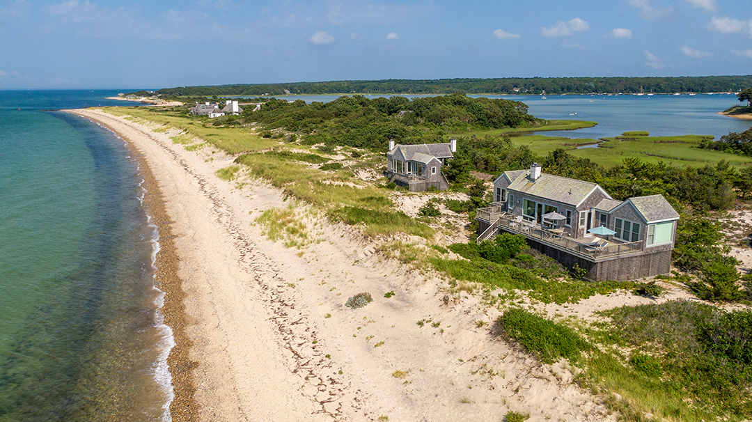 Diane Sawyer Asks 24m For Her 20 Acre Marthas Vineyard Compound V