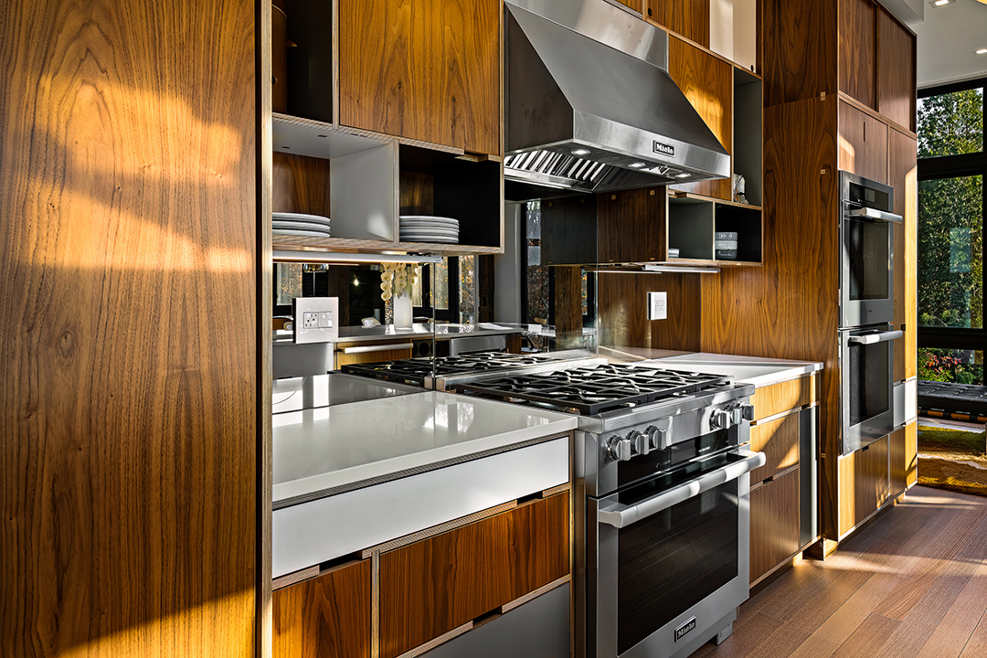 Unique Ct Estate With A Revamped Circa 1792 Colonial And A Sleek Barn House Lists For 9 5m I