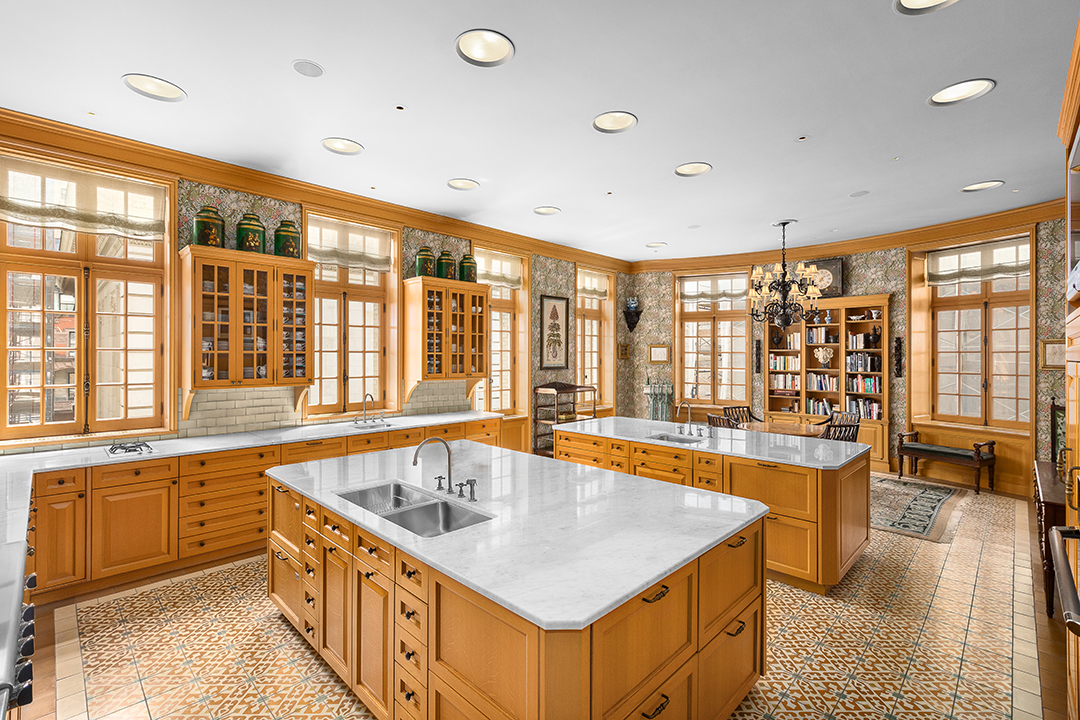 Iconic Upper East Side Townhome Rooted In History Lists For 65m 17