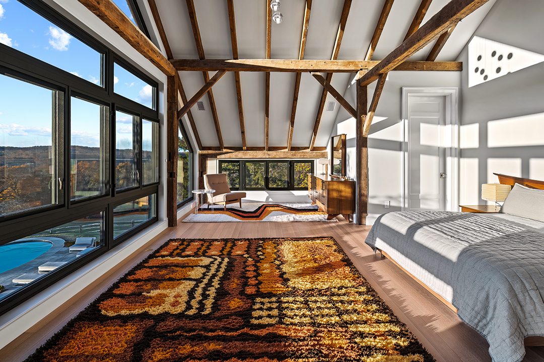 Unique Ct Estate With A Revamped Circa 1792 Colonial And A Sleek Barn House Lists For 9 5m R