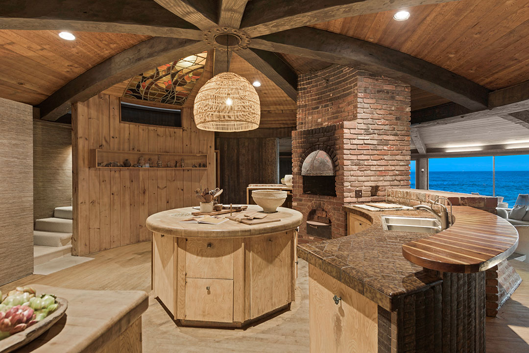 16 Harry Gesner Sandcastle Malibu Kitchen