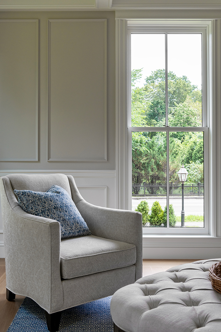 Antique Massachusetts House Is Given Back Its Grandeur With Research Care And Vision Hadley Int Udhg2 St Cl Sittingarea P230841 Ul