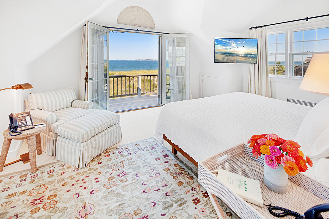 Diane Sawyer Asks 24m For Her 20 Acre Marthas Vineyard Compound F