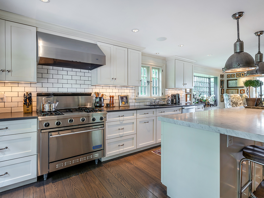 Stunning Washington Ct Estate Once Featured In Ctcg Lists For 3 25m L