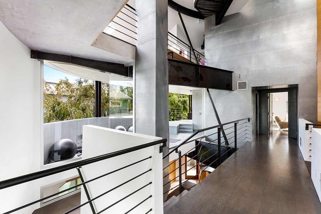 24 Constellation 167 Nicole Nagel