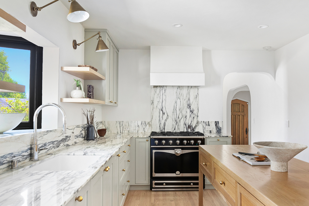 Actress Andie Macdowell Lists Storybook 1920s Tudor In Silverlake 26