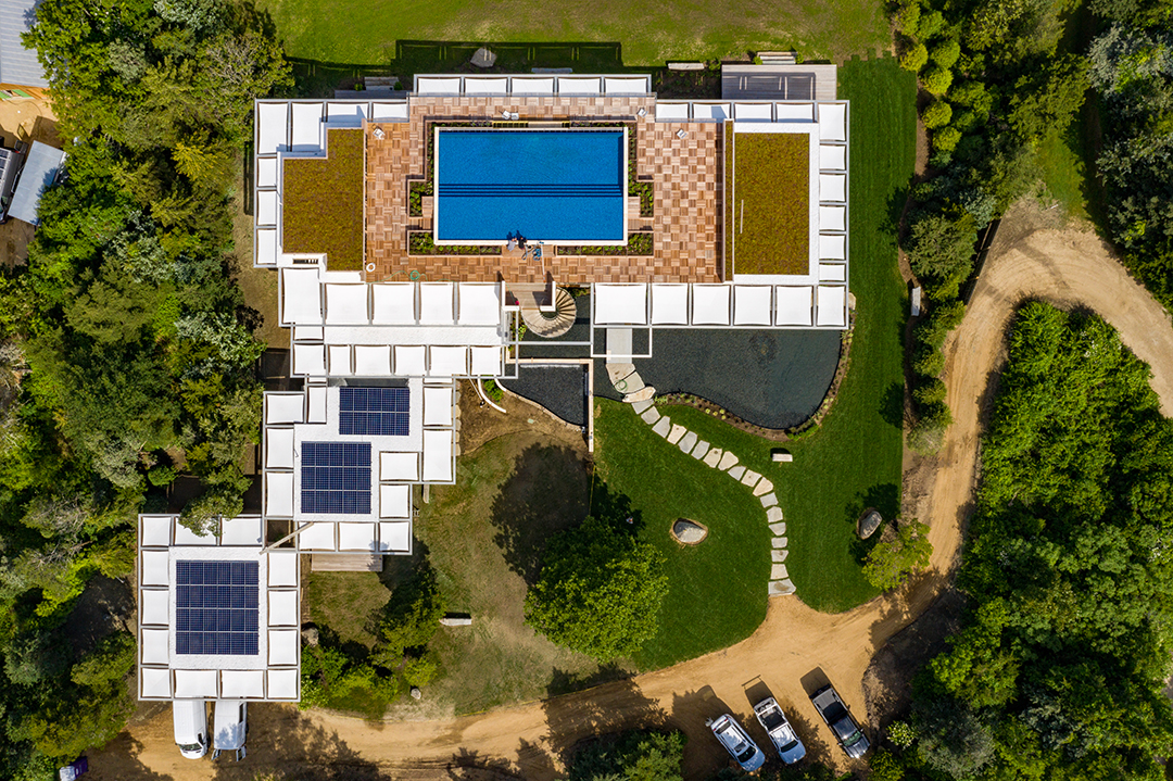 Tour A Waterfront Marthas Vineyard Modern Asking Over 26m Minawetu C