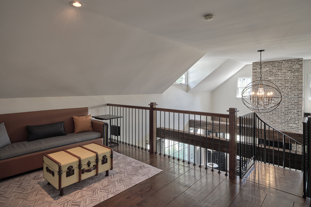 Gorgeous New York Farmhouse On 12 Acres Hits The Market For 4 25m Z