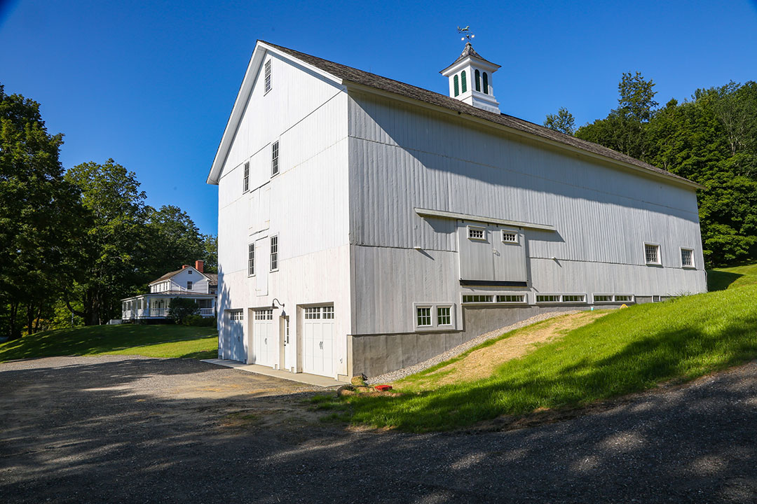 40 Ext Barn Ext 580a3109 Ror