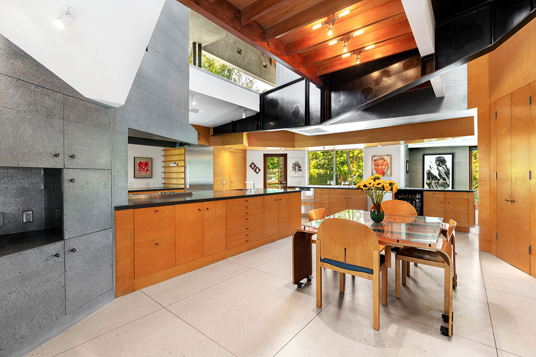 17 Constellation 167 Nicole Nagel