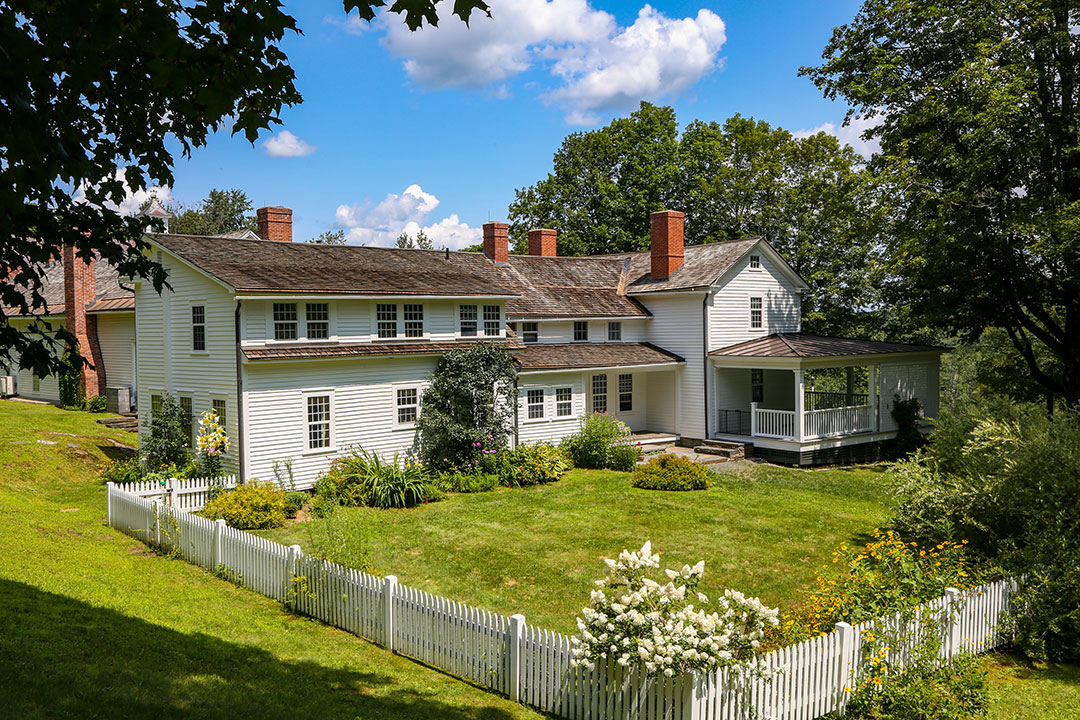 17 Ext House Sw Corner 580a3164 Ror