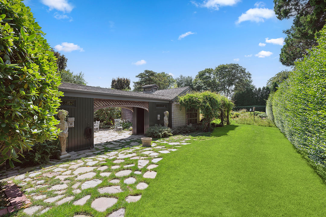 Printres 14 65 Wooley St Southampton Patio Lawn