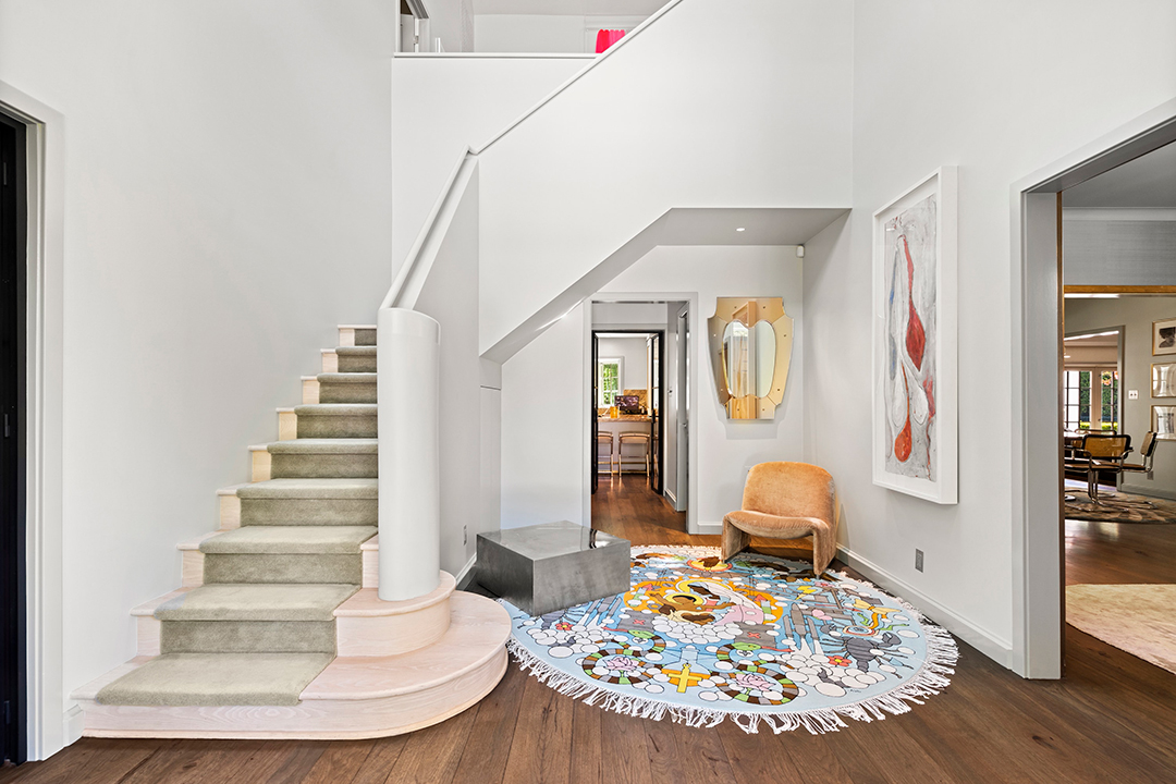 Zoe Saldanas Traditional Beverly Hills Home With Fashion Forward Interiors Asks 16 5m D