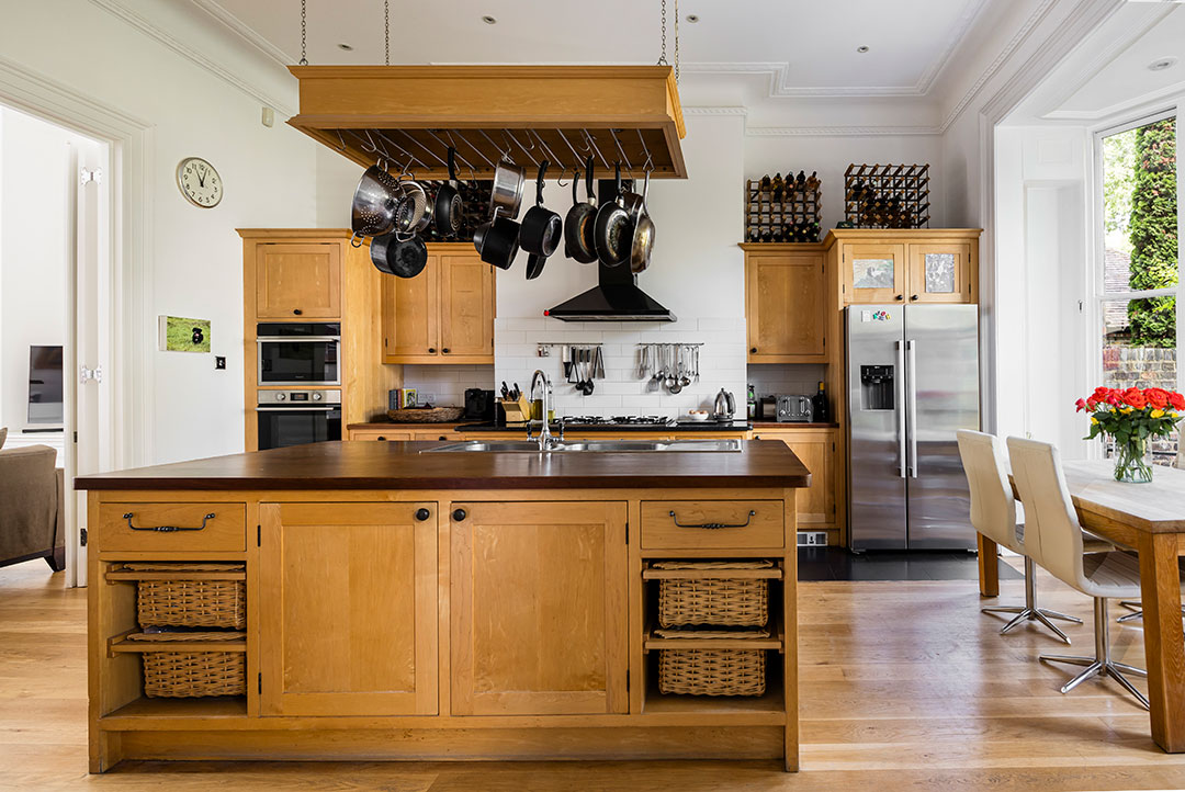 Richardburtonhomelyndhurst Roadkitchenandbreakfastroom