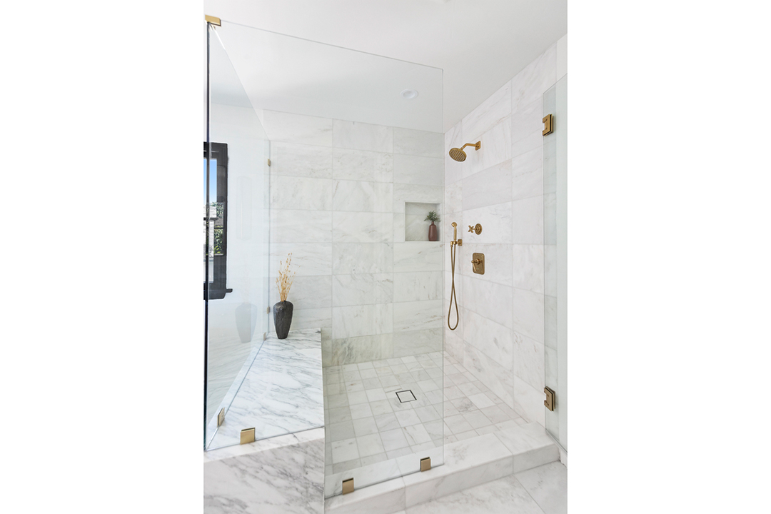 Actress Andie Macdowell Lists Storybook 1920s Tudor In Silverlake 50