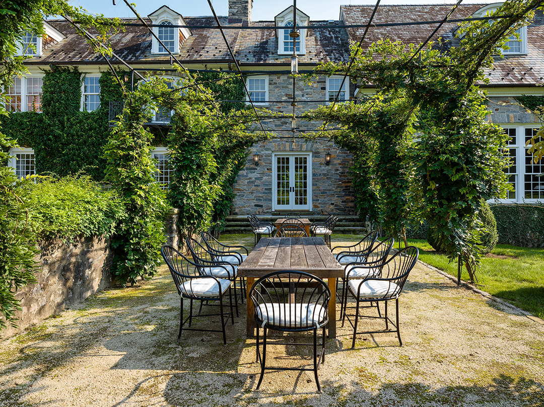 Bedford Brook Hollow Farm Lists For 29 5m C