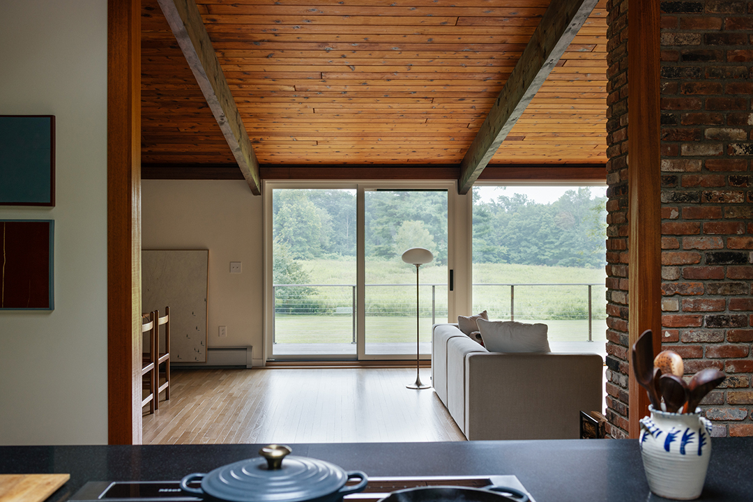 Gorgeous Carefully Renovated Midcentury Modern Is Up For Sale In Millbrook Ny O