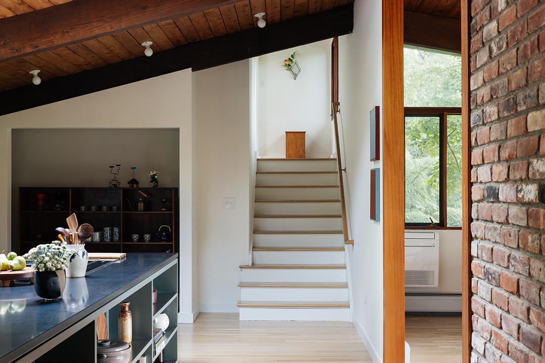 Gorgeous Carefully Renovated Midcentury Modern Is Up For Sale In Millbrook Ny I