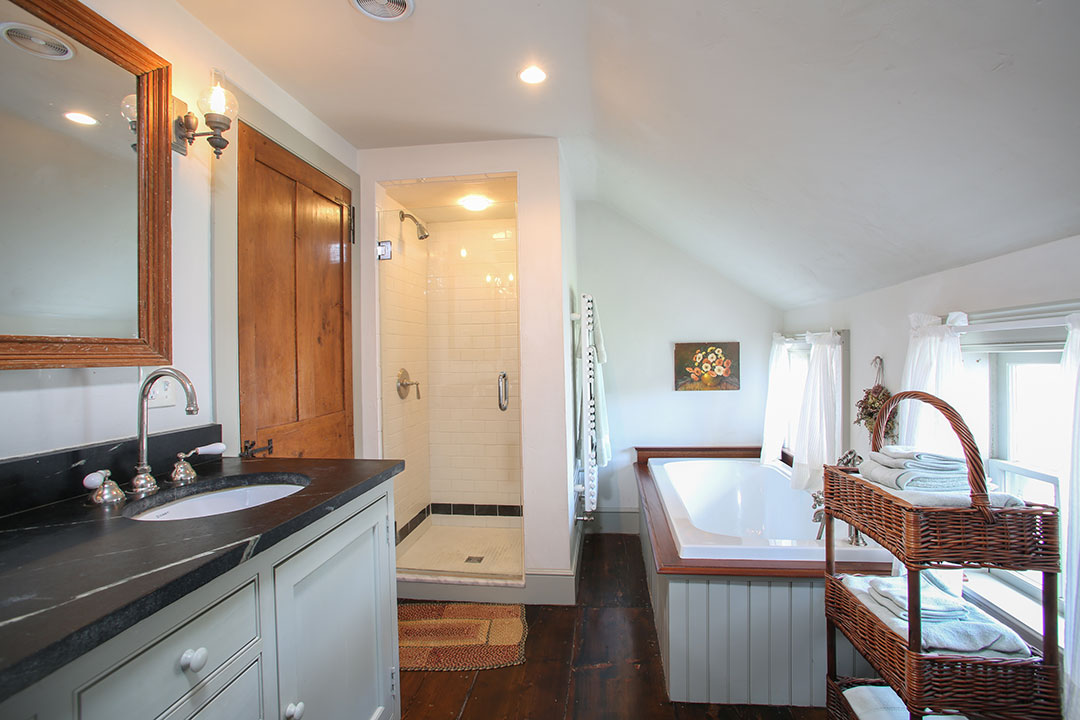 19 Primary Bath As9a4525 Ror