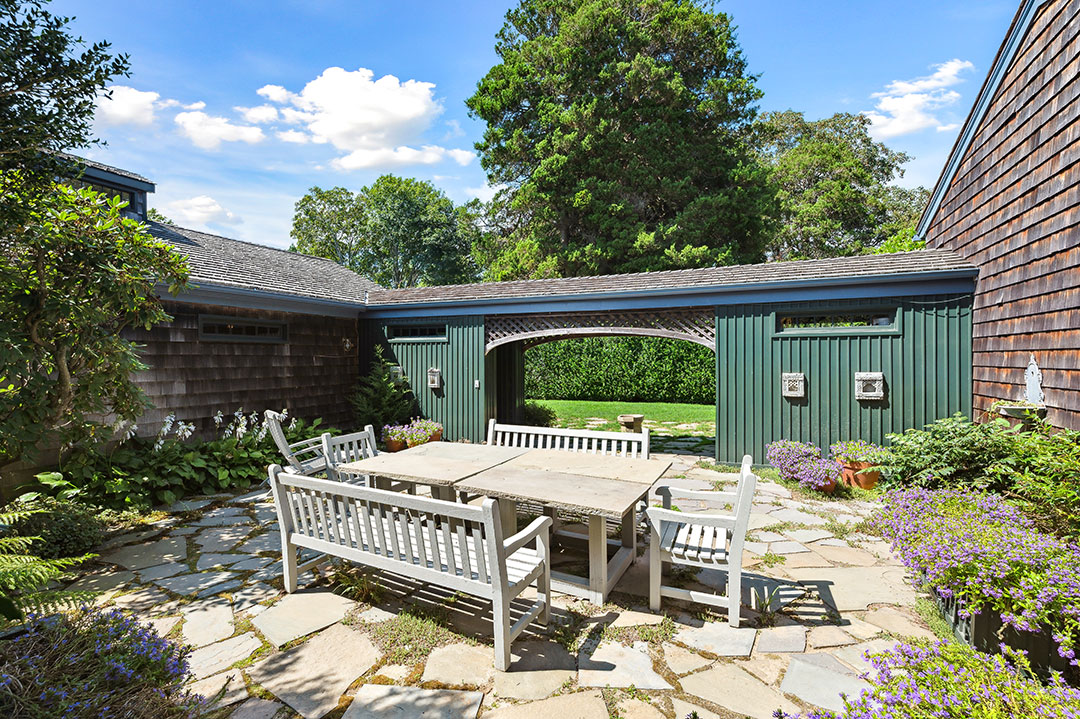Printres 12 65 Wooley St Southampton Patio