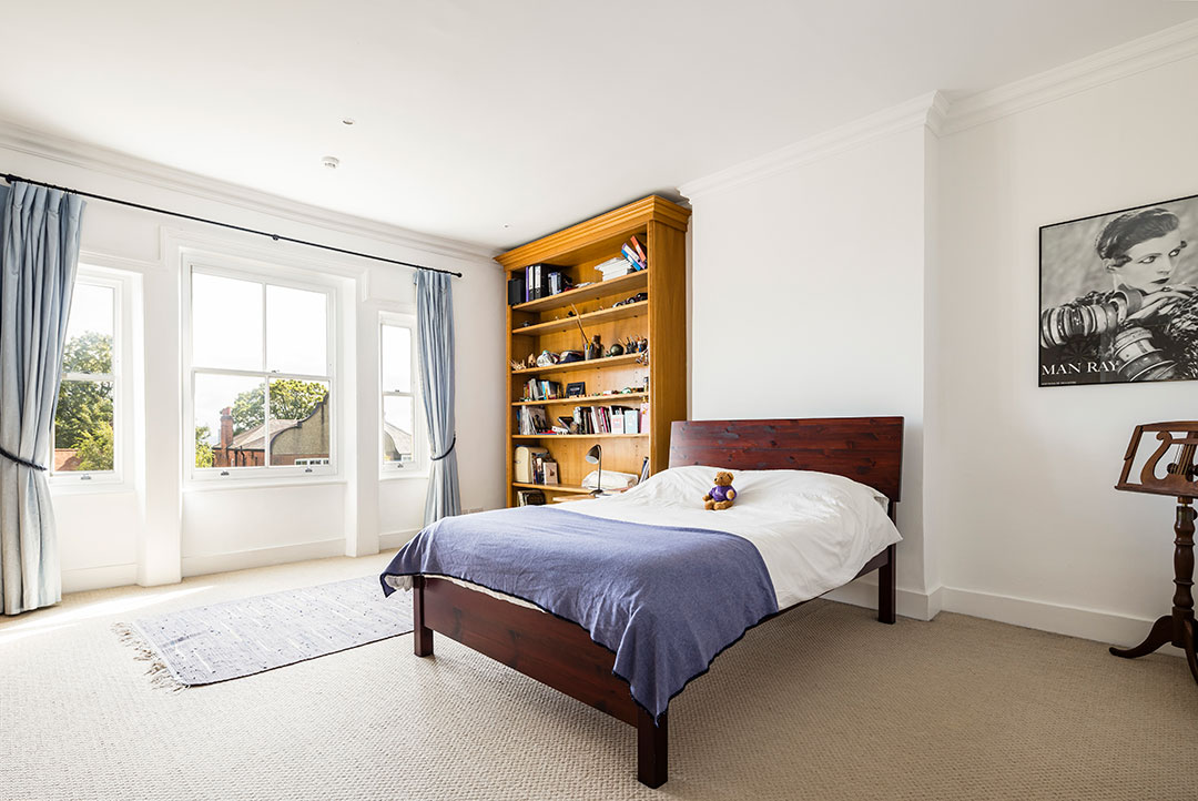 Ricbard Burton Home Lyndhurst Road Guest Bedroom