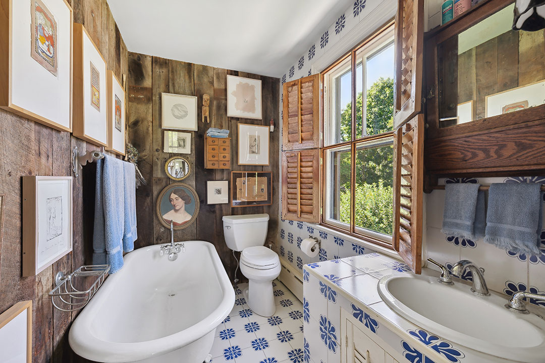 Printres 37 65 Wooley St Southampton Bathroom