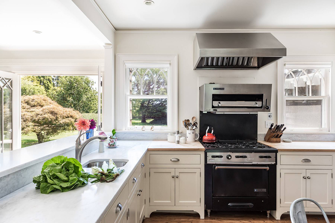 One Of Sagapanacks First Summer Residences Wants 17m G