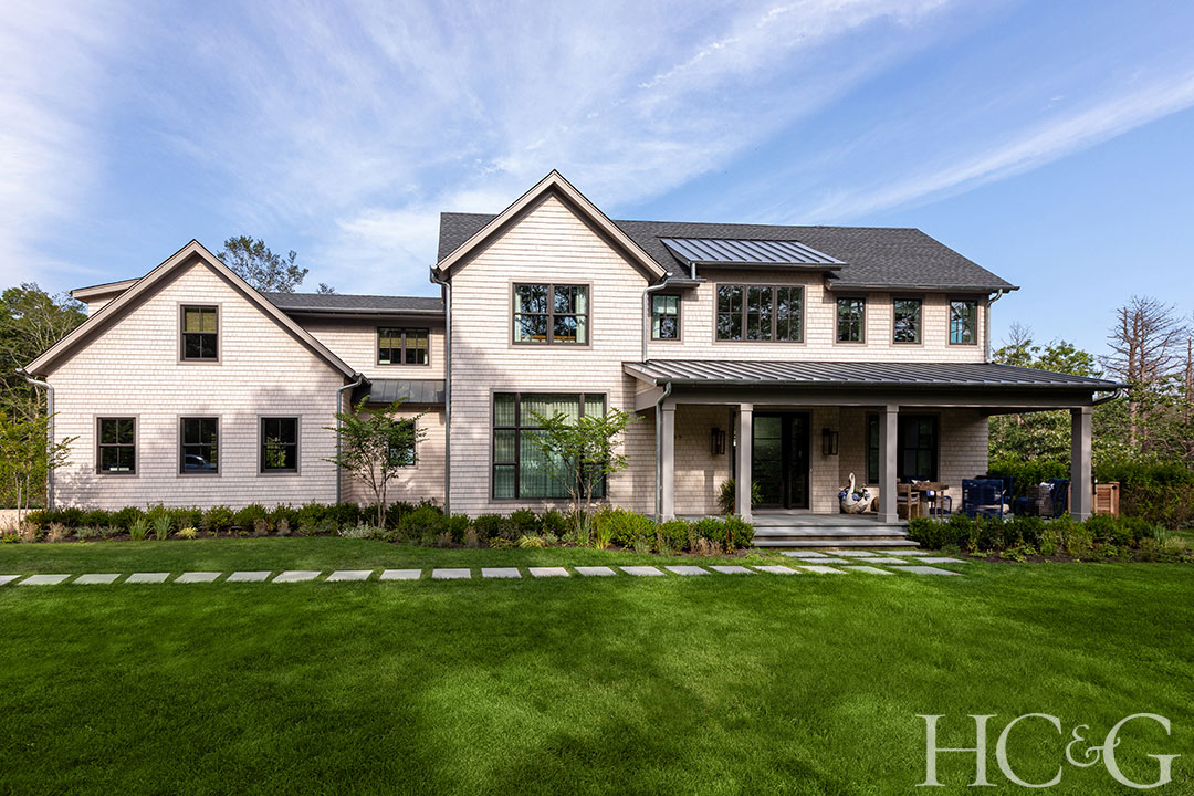 Inside Eclectic Spaces For Entertaining In The 2023 Hampton Designer Showhouse Hcg 2023 Bevolo1