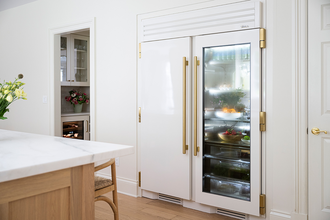 A Homeowner Seasoned In The Fashion Industry Gets A Fabulous Fairfield County Kitchen Dsc2233 2