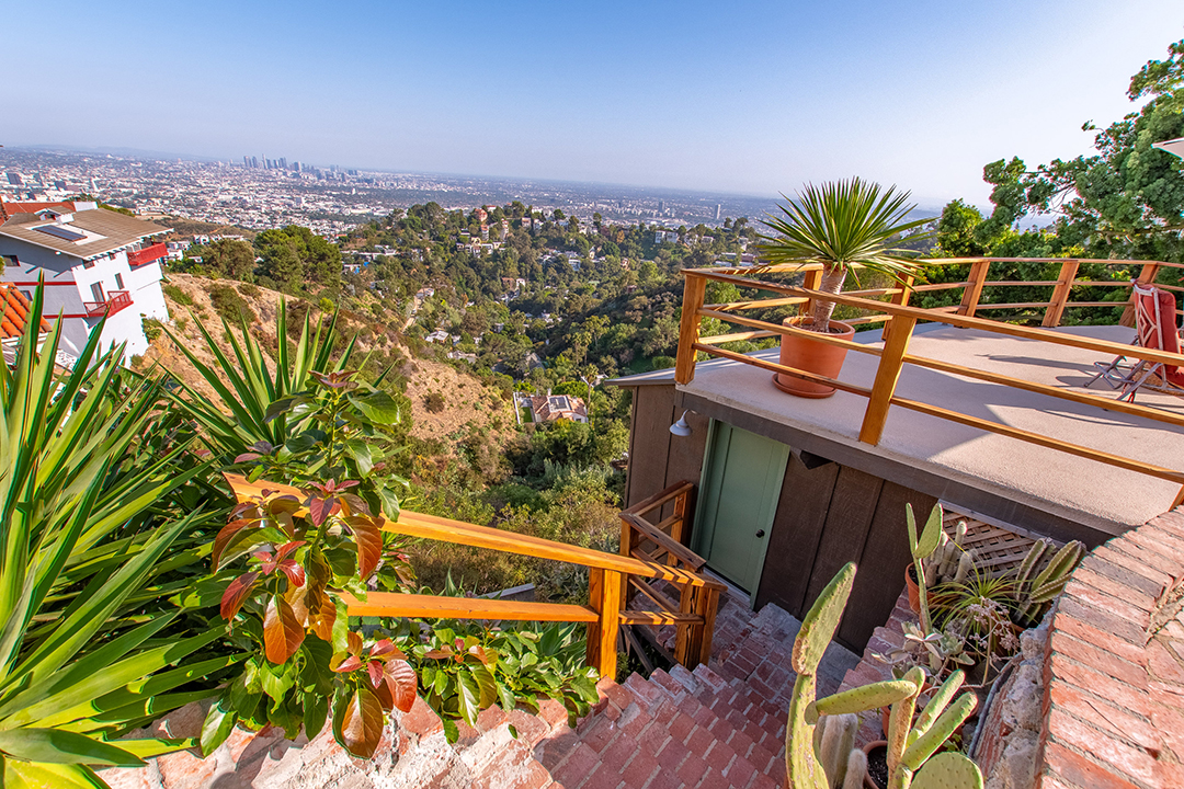 Laurel Canyon Compound With A Sweet Celebrity Pedigree Wants 2 6m P
