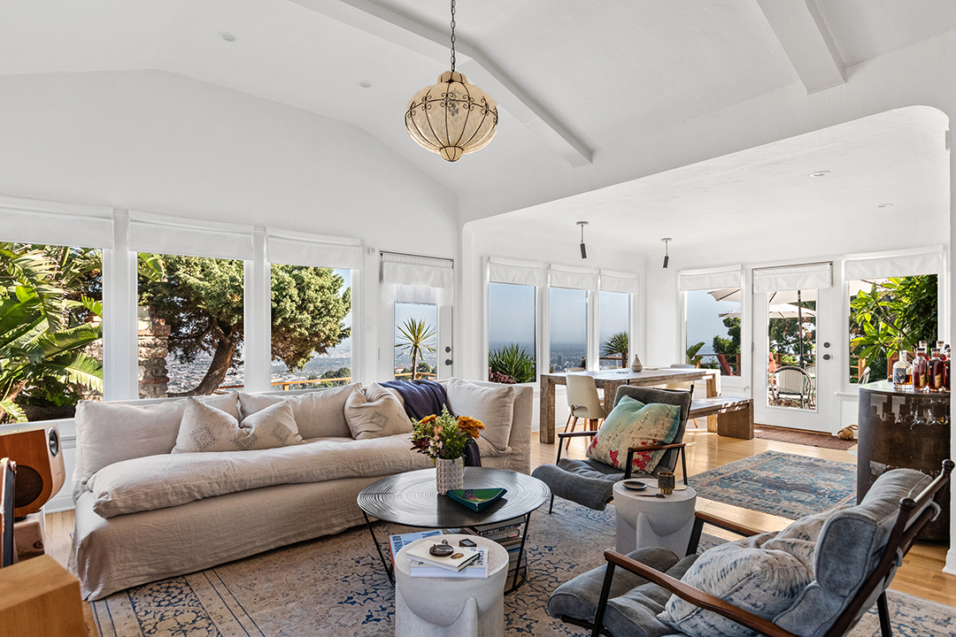 Laurel Canyon Compound With A Sweet Celebrity Pedigree Wants 2 6m E