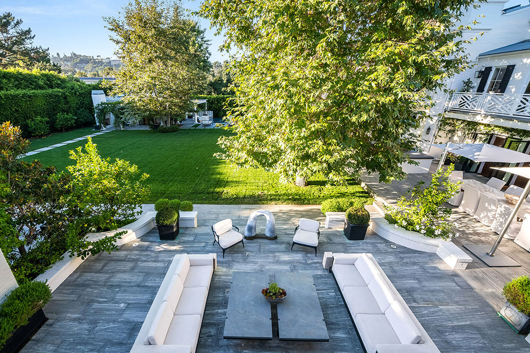 29 J Lo Ben Affleck Former Beverly Hills Rental