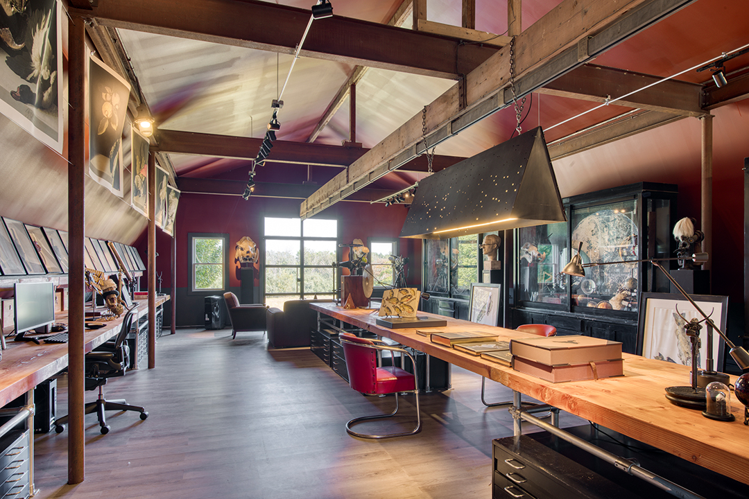 Late Architect And Designer Thierry Desponts Southampton Estate Asks 20m 320 Majors Path Southampton Studio 1