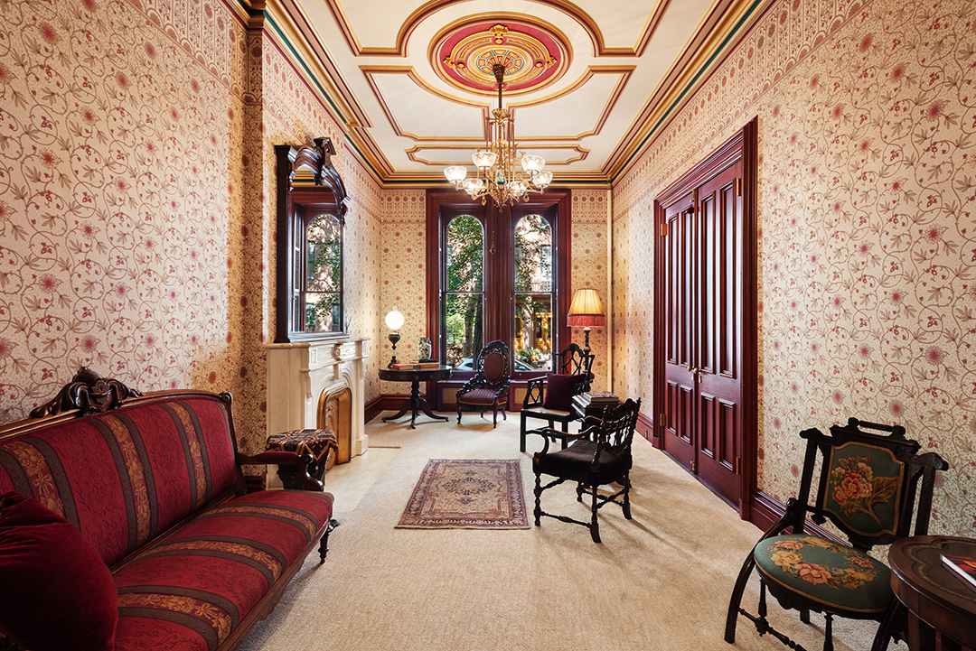 Chef Geoffrey Zakarians Charming Former West Village Townhouse Wants 9 4m M