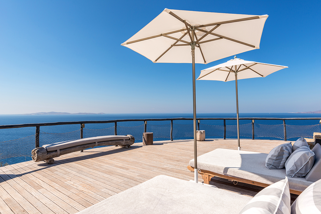 London Based Stylist Charles Worthington Wants Over 50m For His Majestic Mykonos Villa Zzz