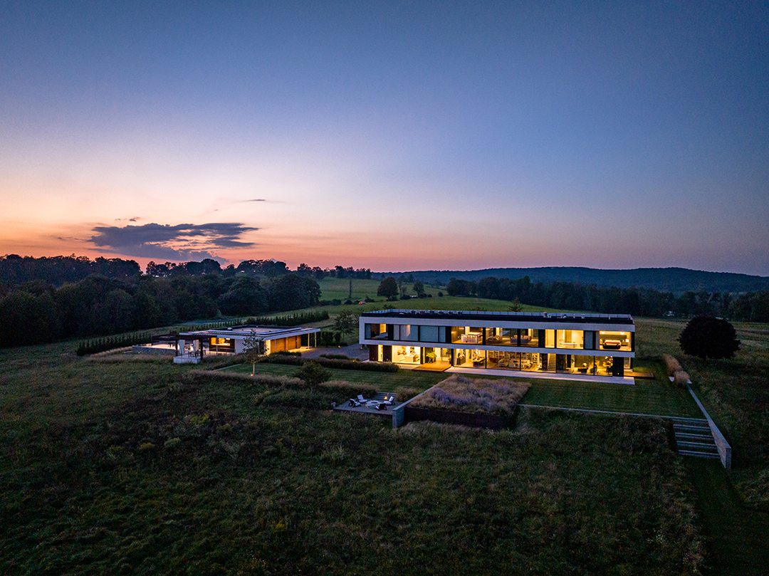 Explore A 25m Modern Set On 134 Acres In The Hudson Valley Z