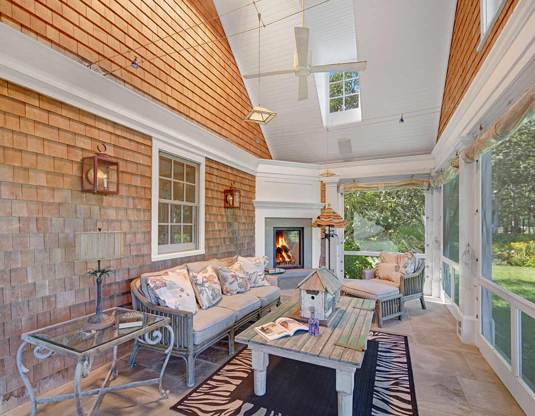 32 Beyonce Marthas Vineyard Screen Porch